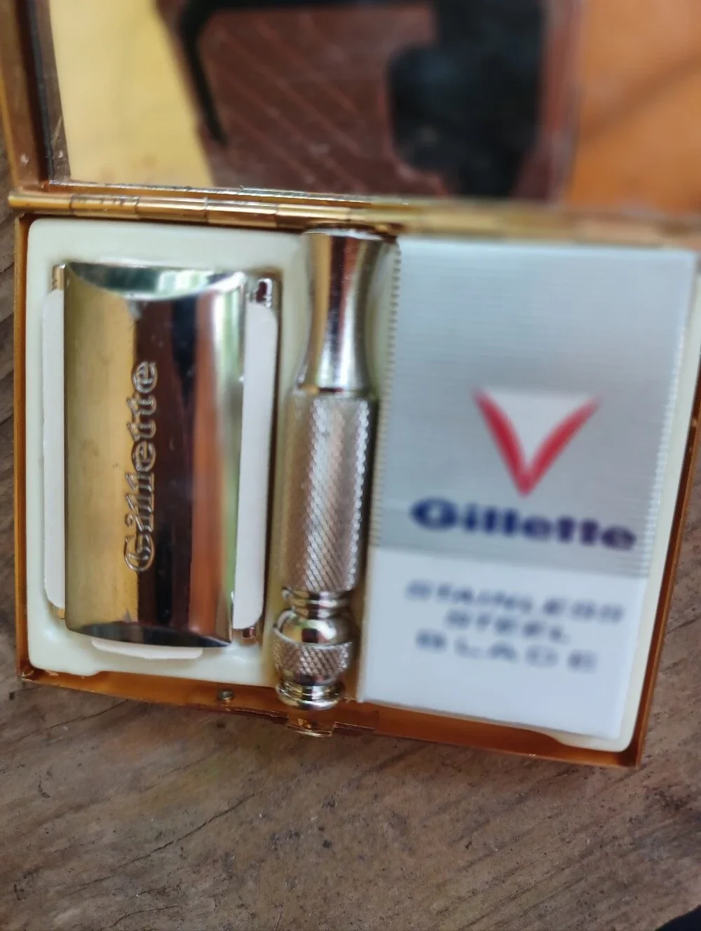 Vintage Shaving Kit